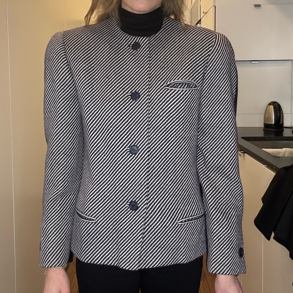 Bill Blass Vintage Navy and White Women's Blazer